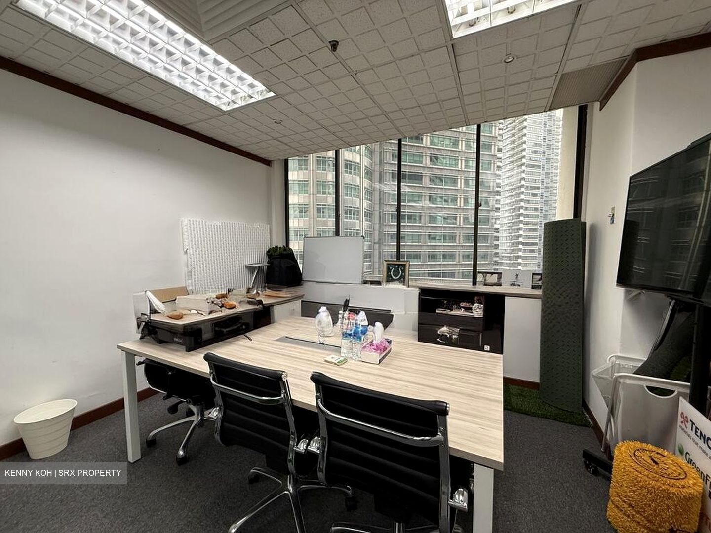 International Plaza (D2), Office #568664491